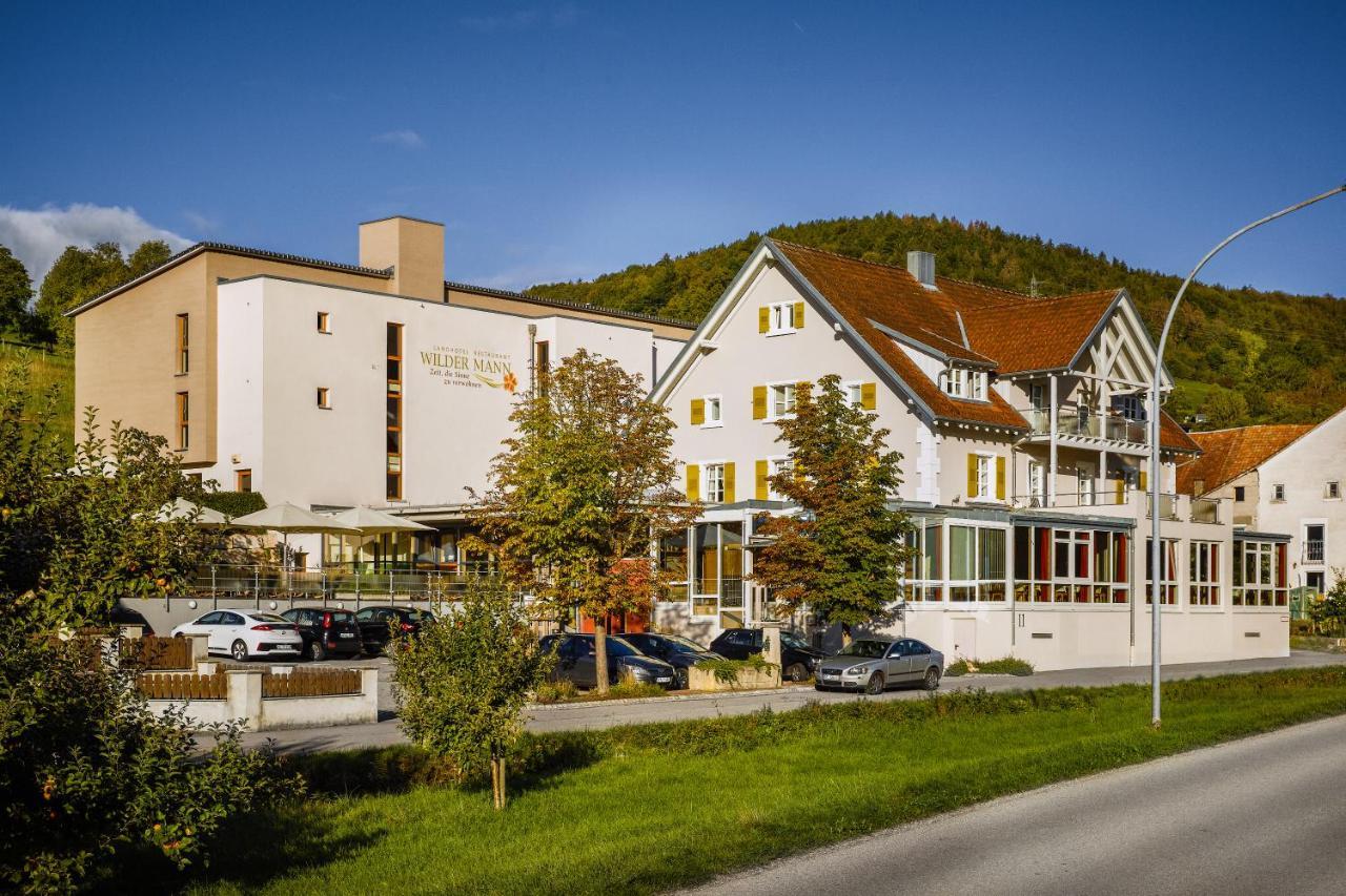 Landhotel Wilder Mann Eggingen ภายนอก รูปภาพ