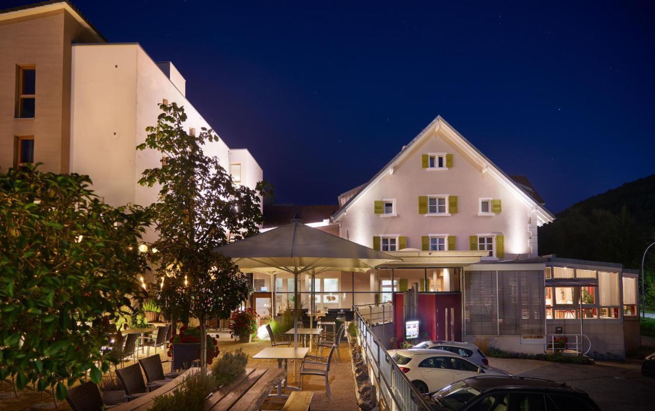 Landhotel Wilder Mann Eggingen ภายนอก รูปภาพ